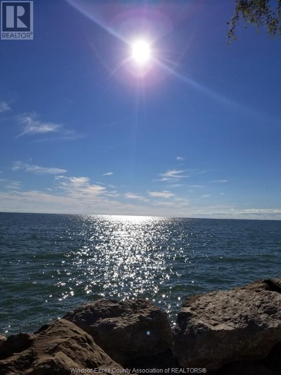 Photo 6 of 700 Point Pelee, Leamington ON
