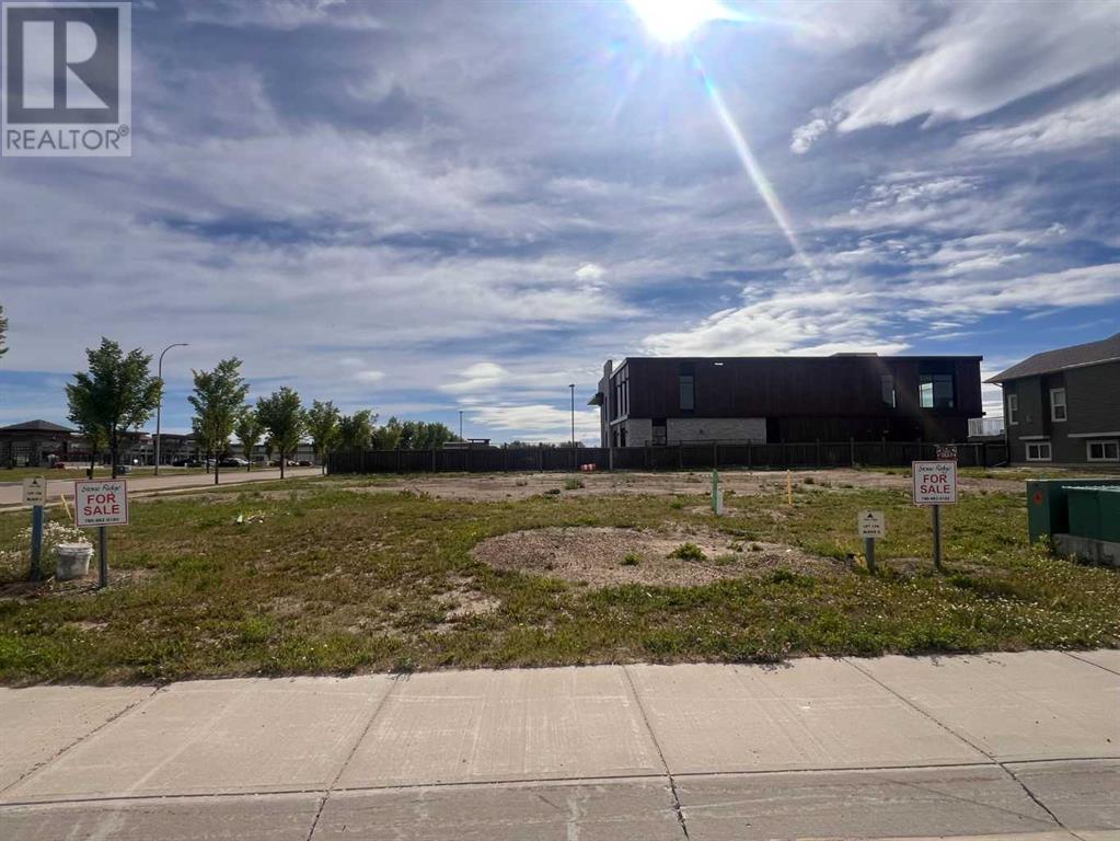 Photo 2 of 6625 6629 105 A Street, Grande Prairie AB