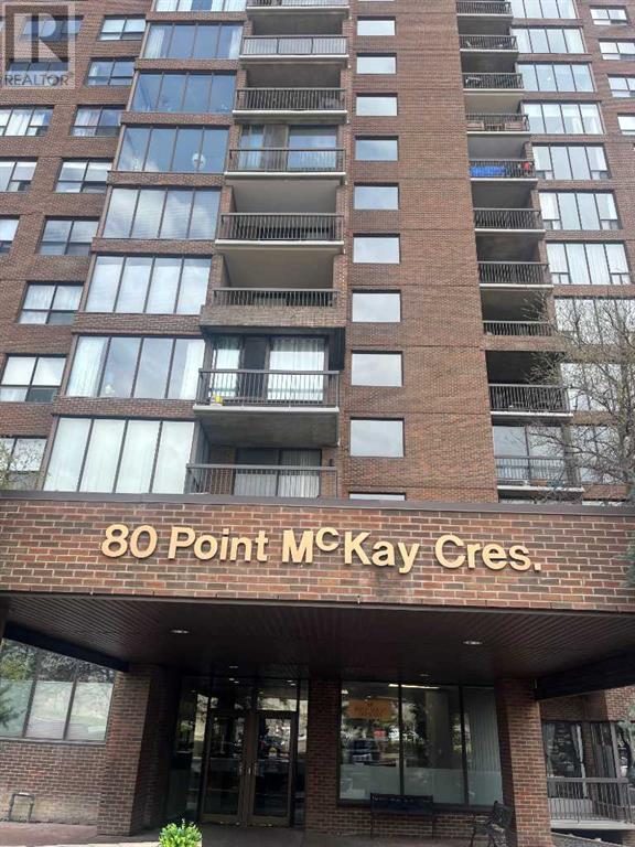 Single Family House for Sale in   Point Mckay Crescent NW Point McKay Calgary 