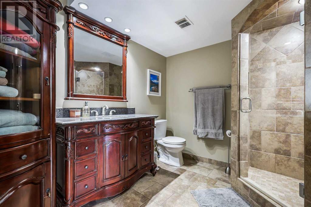 Single Family House for Sale in   Point Mckay Crescent NW Point McKay Calgary 