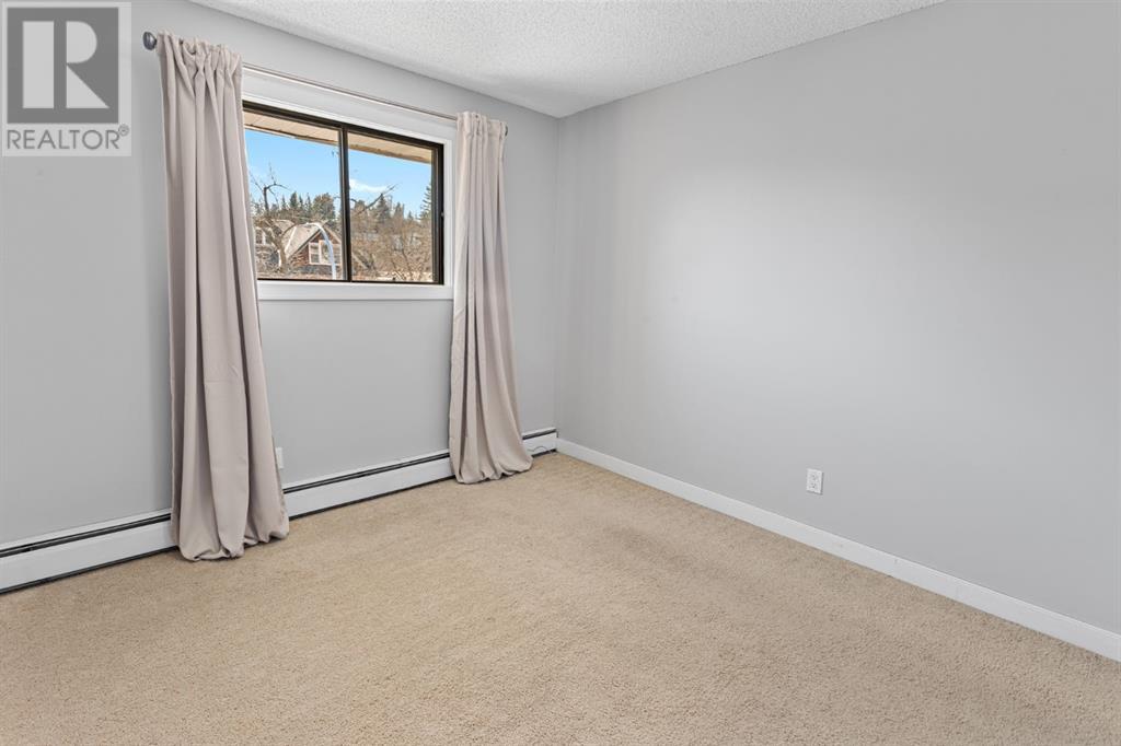Single Family House for Sale in    Avenue SW Lower Mount Royal Calgary 