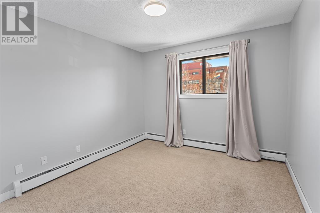Single Family House for Sale in    Avenue SW Lower Mount Royal Calgary 