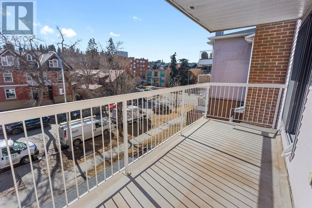 Single Family House for Sale in    Avenue SW Lower Mount Royal Calgary 