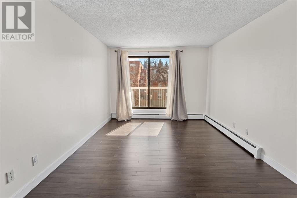 Single Family House for Sale in    Avenue SW Lower Mount Royal Calgary 