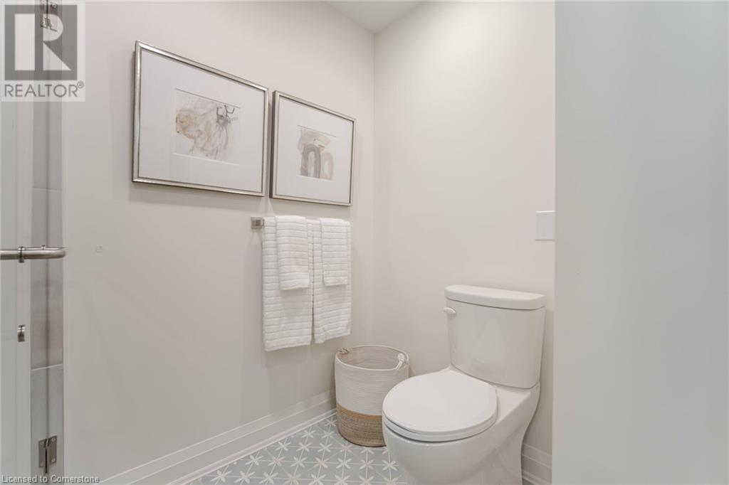 Photo 25 of 3150 Bentworth Drive, Burlington ON