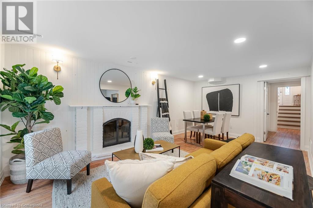 Photo 30 of 3150 Bentworth Drive, Burlington ON