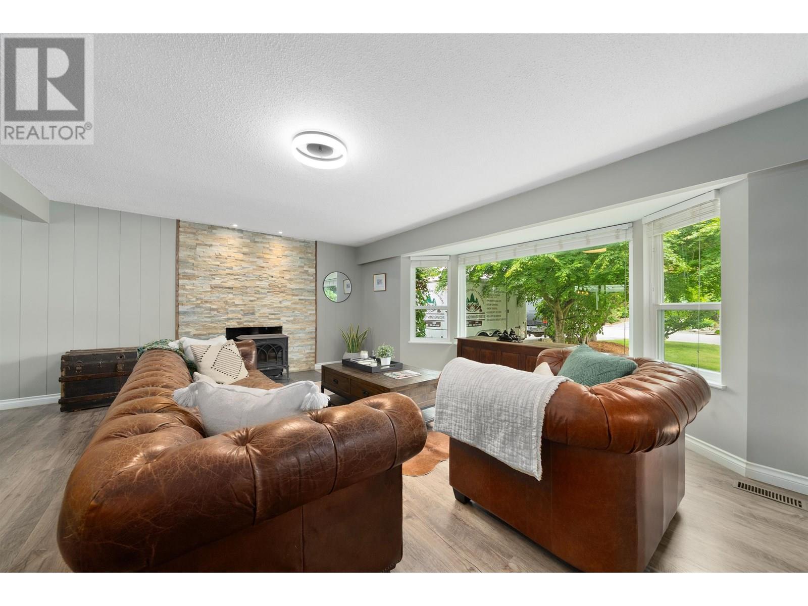 Photo 15 of 11501 River Wynd, Maple Ridge BC