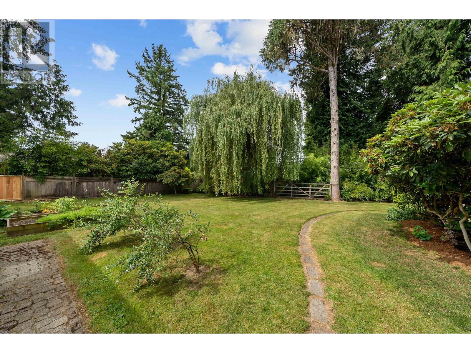 Photo 33 of 11501 River Wynd, Maple Ridge BC