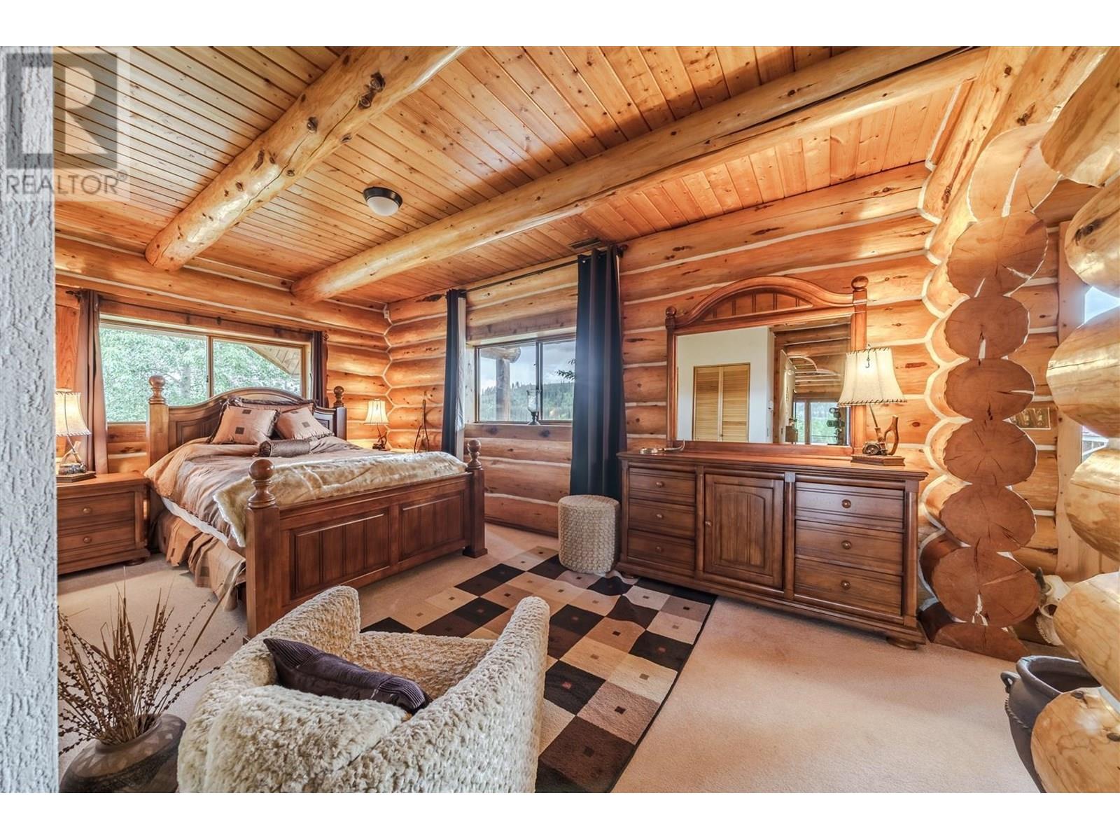 5242 MAHOOD LAKE ROAD - 31