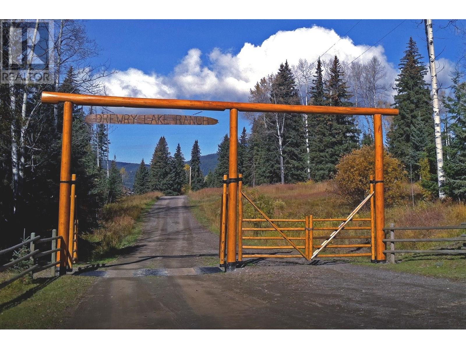 5242 MAHOOD LAKE ROAD - 38