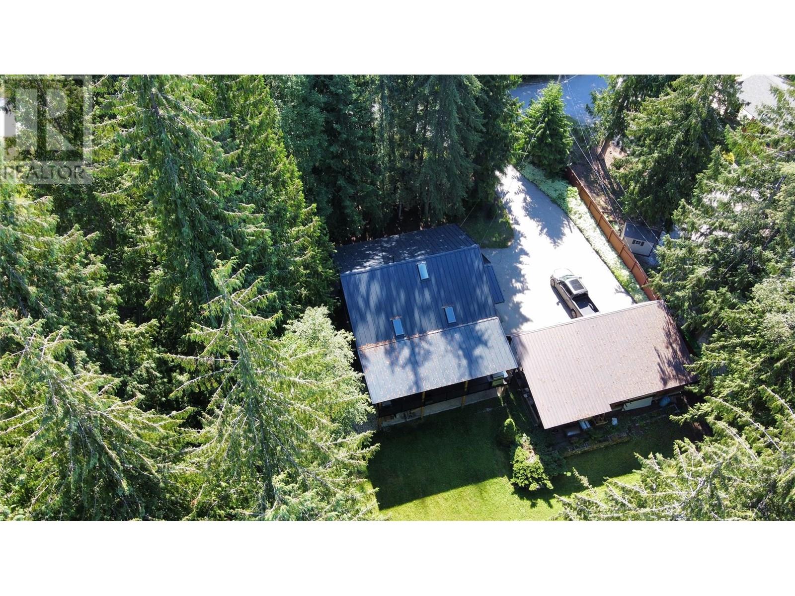 Photo 2 of 534 Bayview Road Lot 6, Nakusp BC