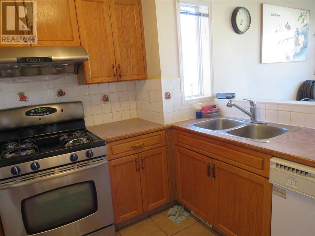 Single Family House Bi-level for Sale in  Applewood Drive SE Applewood Park Calgary 