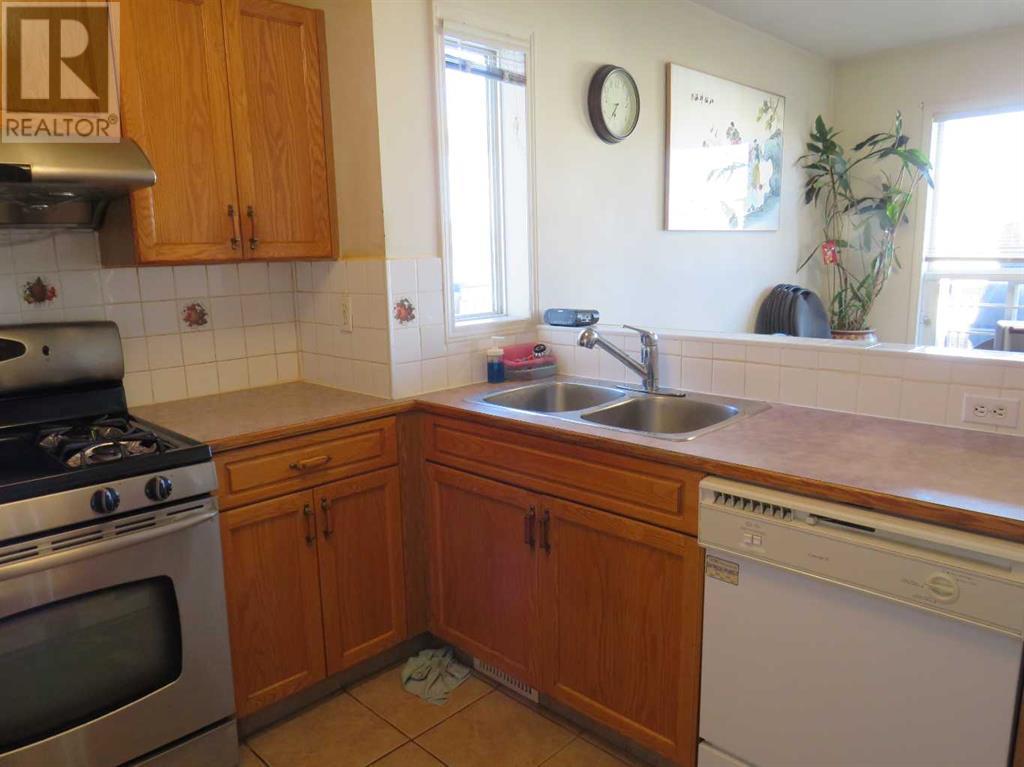Single Family House Bi-level for Sale in  Applewood Drive SE Applewood Park Calgary 