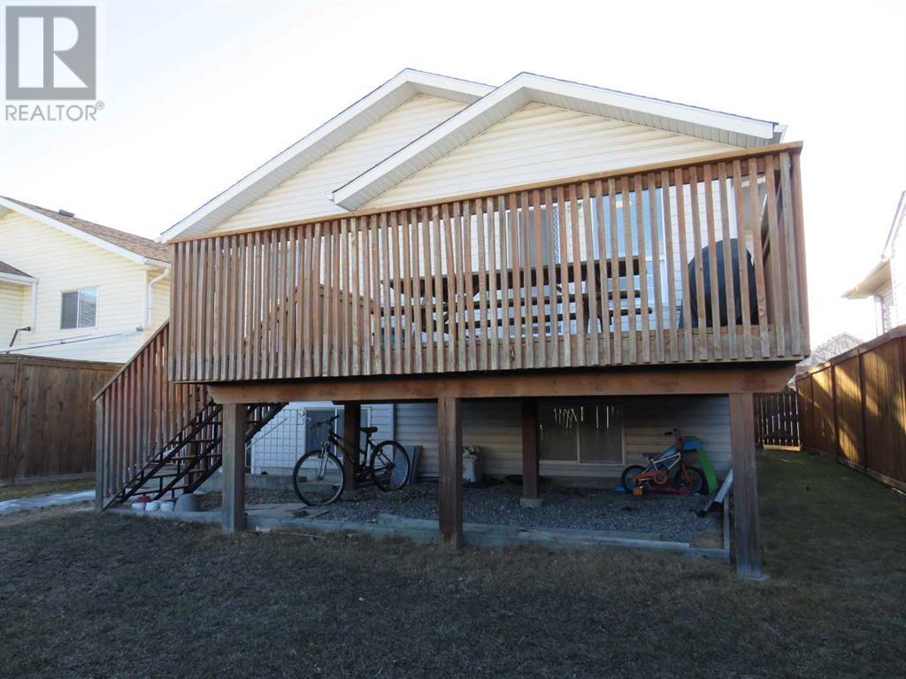 Single Family House Bi-level for Sale in  Applewood Drive SE Applewood Park Calgary 