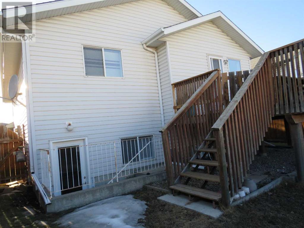 Single Family House Bi-level for Sale in  Applewood Drive SE Applewood Park Calgary 