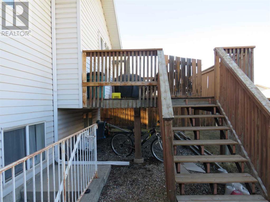 Single Family House Bi-level for Sale in  Applewood Drive SE Applewood Park Calgary 