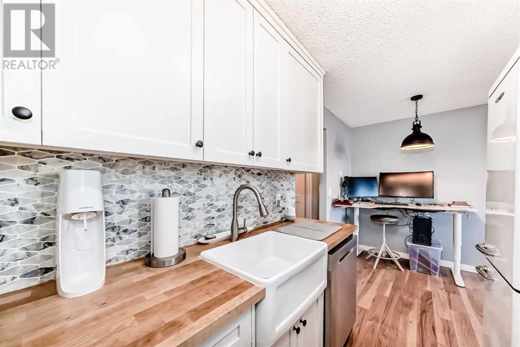 Single Family House for Sale in   A Street NW Sunnyside Calgary 