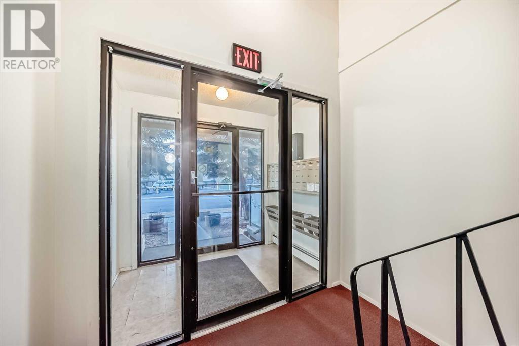 Single Family House for Sale in   A Street NW Sunnyside Calgary 