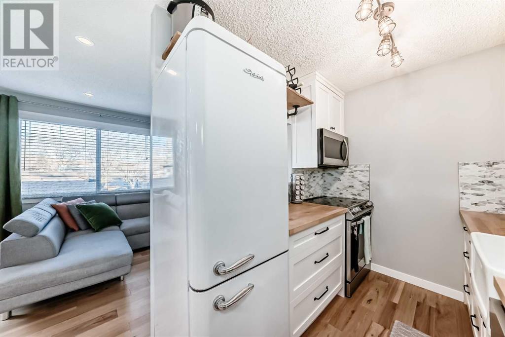 Single Family House for Sale in   A Street NW Sunnyside Calgary 