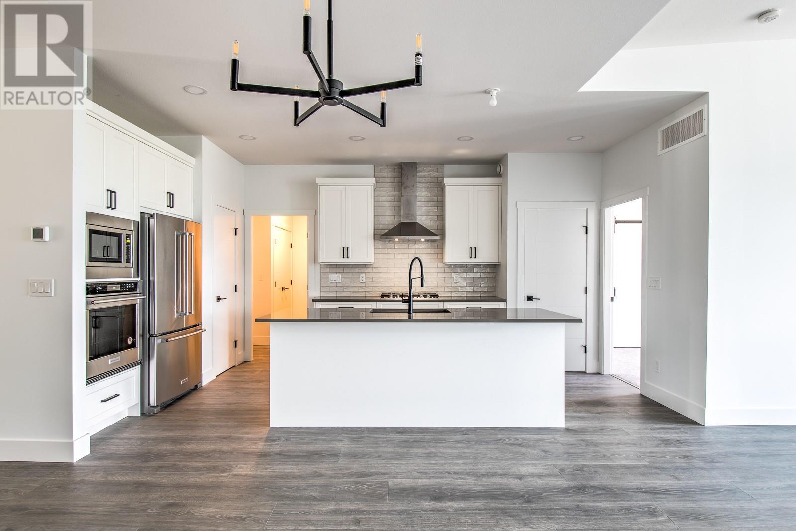 Photo 8 of 7735 Okanagan Hills Boulevard Unit 20, Vernon BC