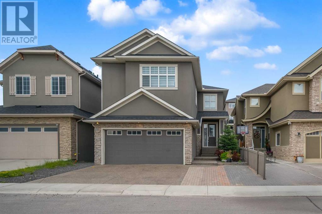 Single Family House for Sale in  Evansview Road NW Evanston Calgary 