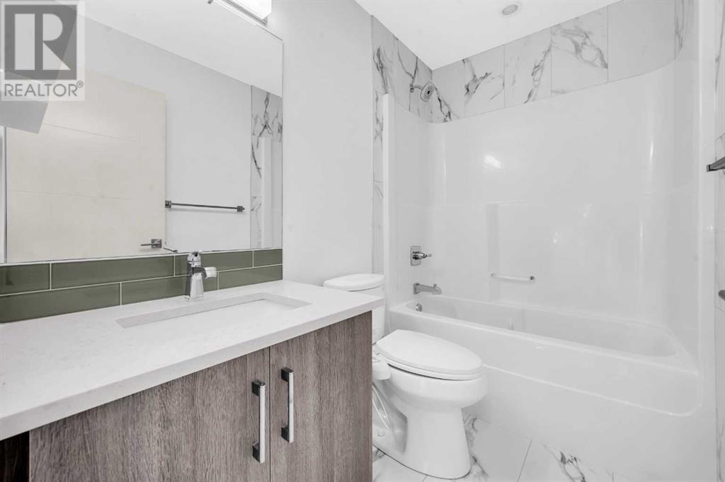 Single Family House for Sale in  Evansview Road NW Evanston Calgary 