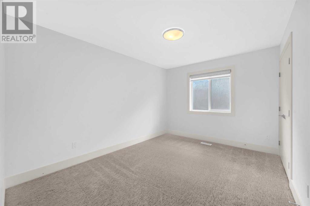 Single Family House for Sale in  Evansview Road NW Evanston Calgary 