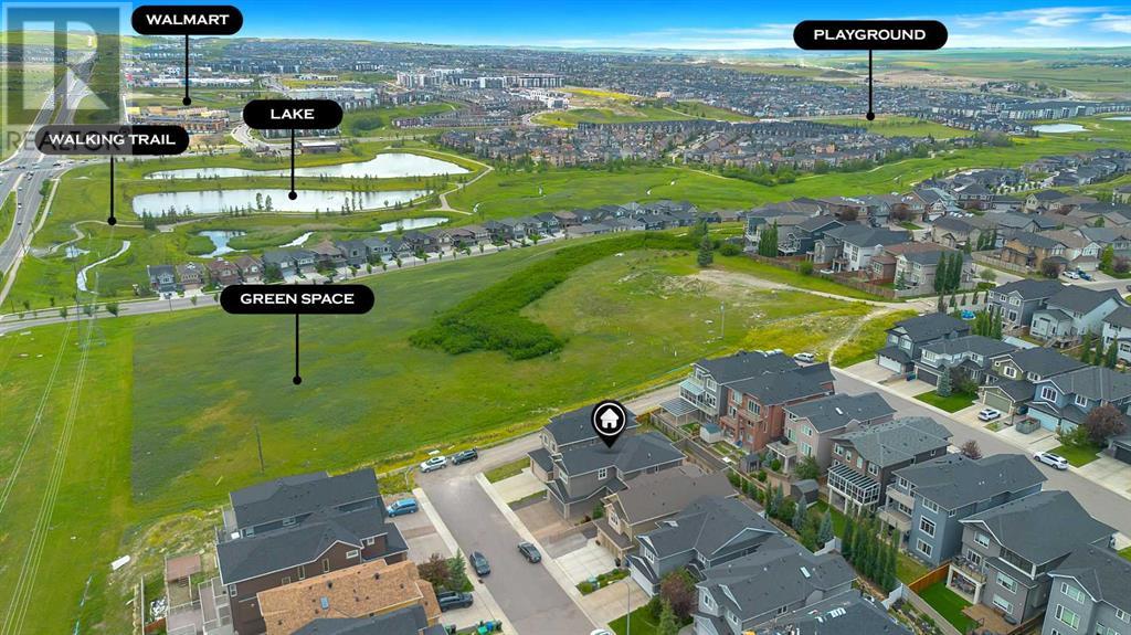 Single Family House for Sale in  Evansview Road NW Evanston Calgary 