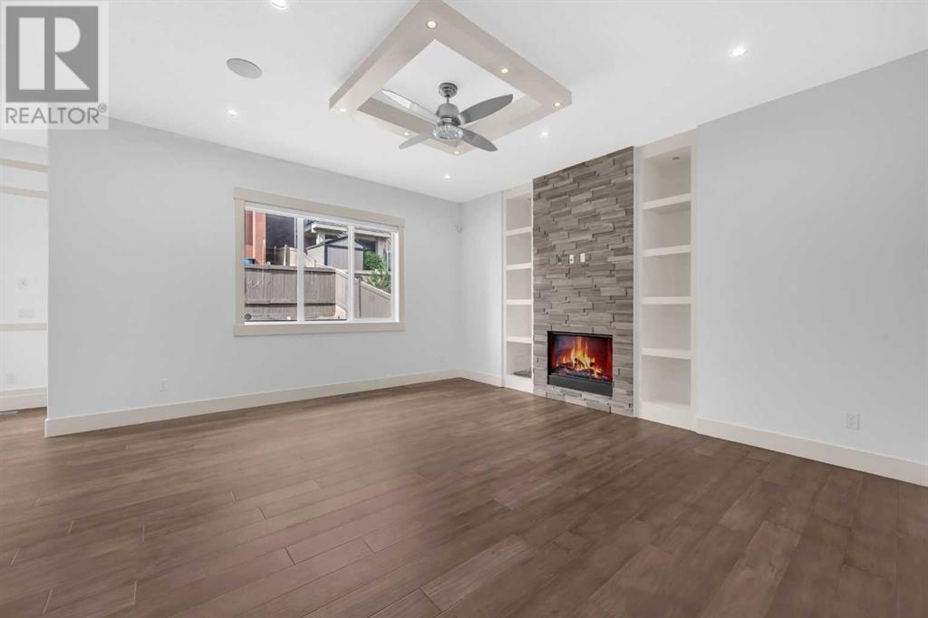 Single Family House for Sale in  Evansview Road NW Evanston Calgary 