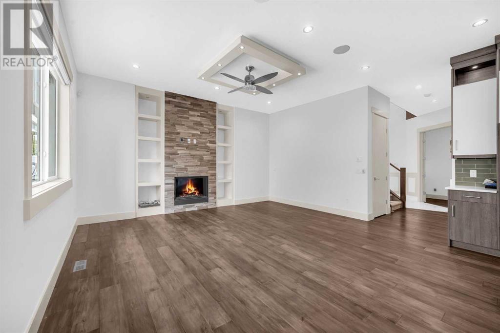 Single Family House for Sale in  Evansview Road NW Evanston Calgary 