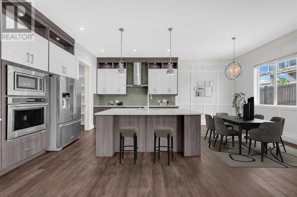 Single Family House for Sale in  Evansview Road NW Evanston Calgary 