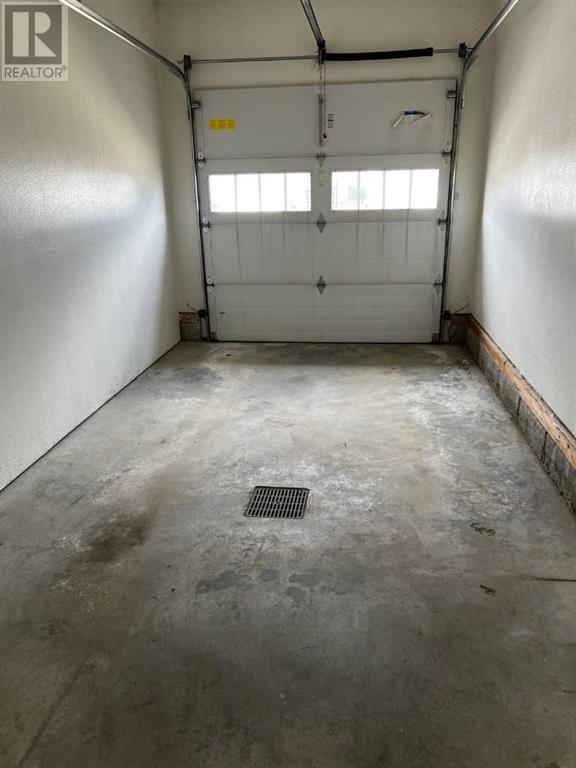 Photo 1 of 10404 103 Avenue, Sexsmith AB