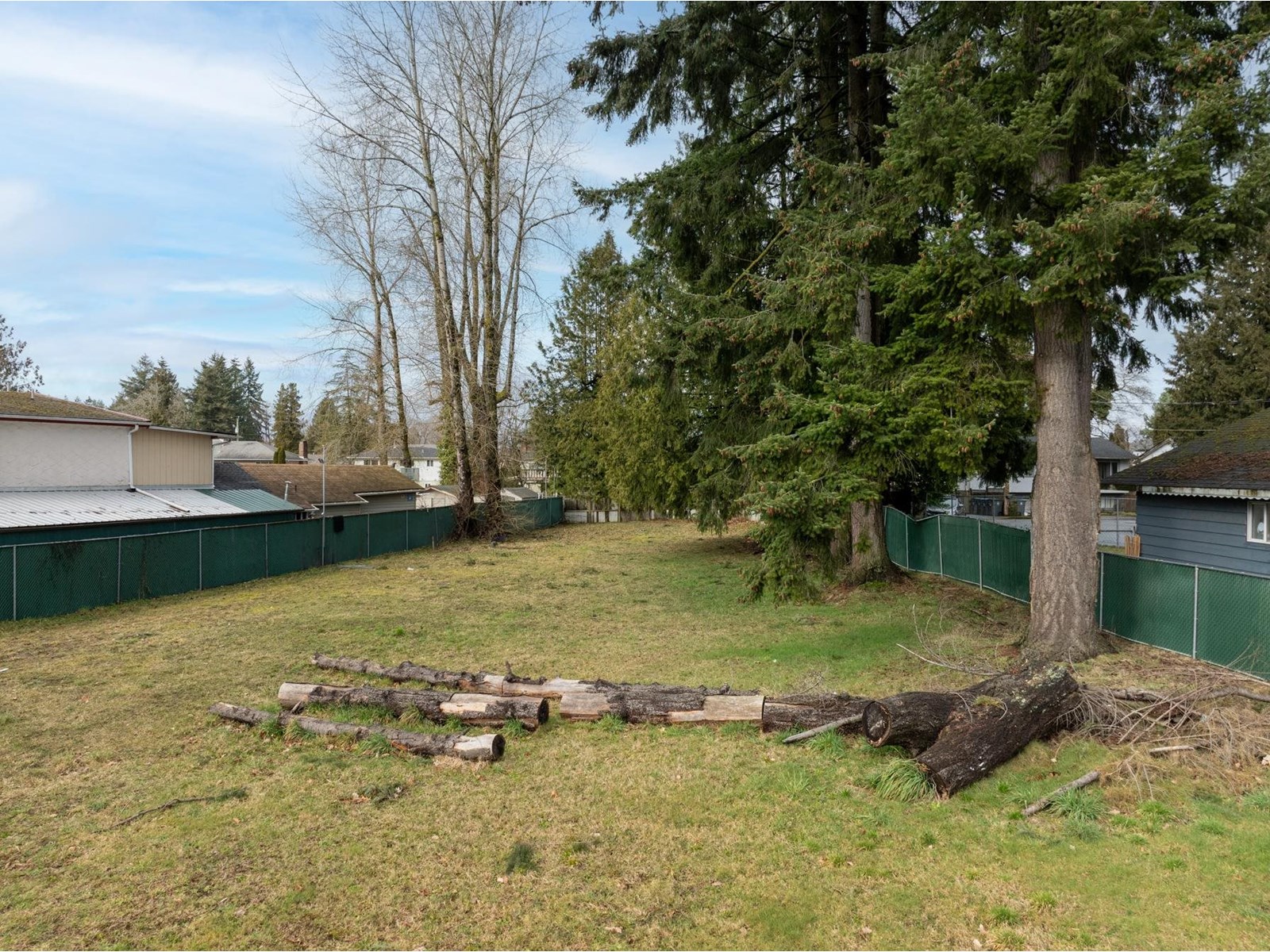 Photo 6 of 13075 Old Yale Road, Surrey BC