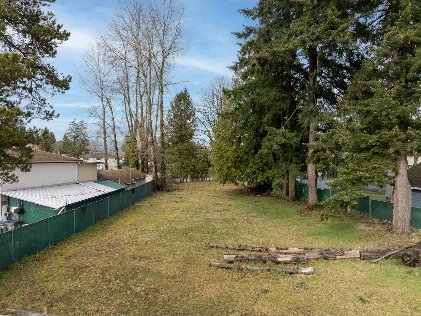 Photo 7 of 13075 Old Yale Road, Surrey BC