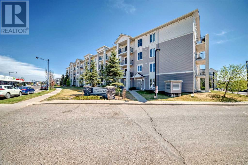Single Family House for Sale in   Taravista Drive NE Taradale Calgary 