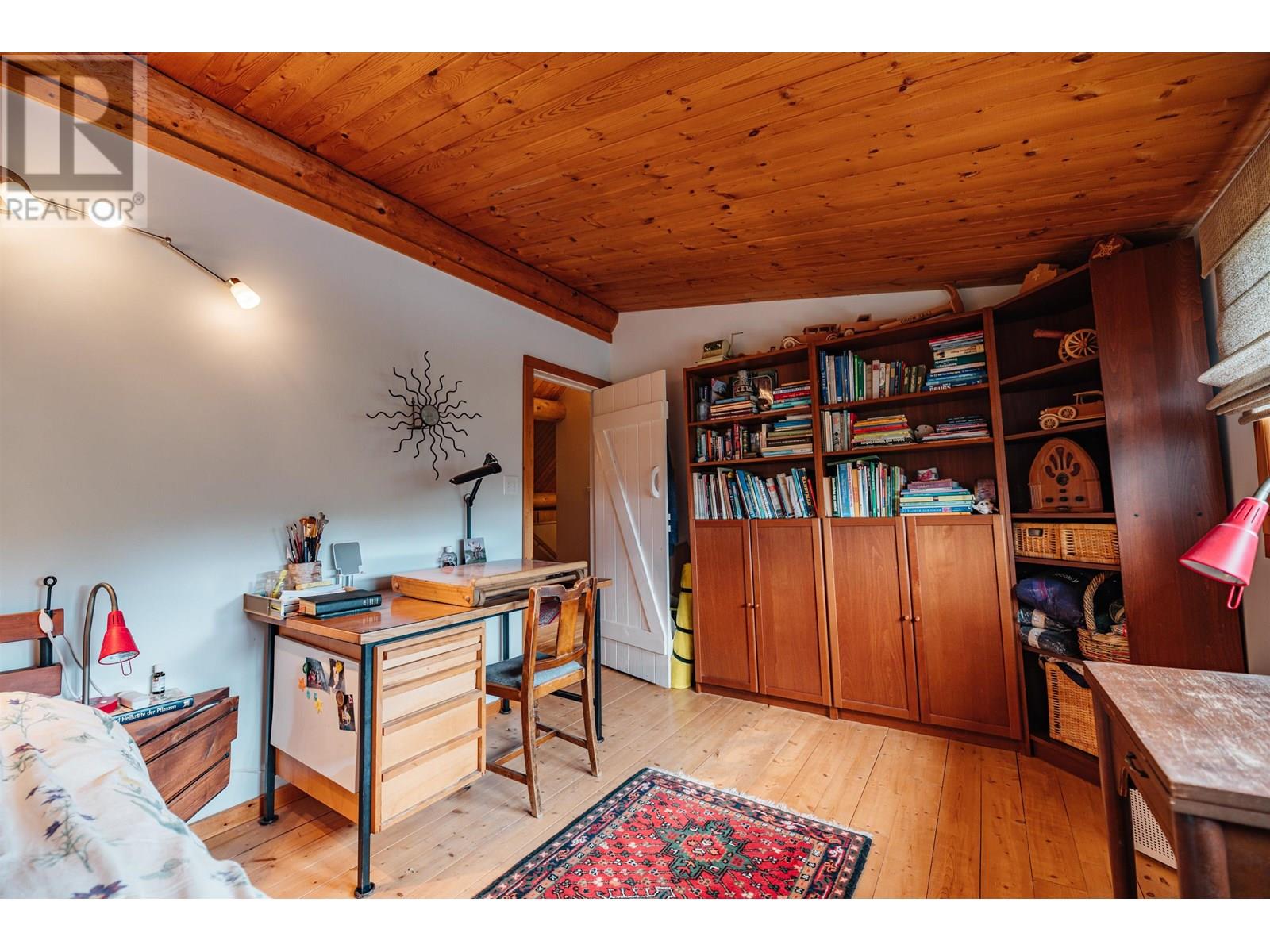 6661 BISS ROAD, Forest Grove