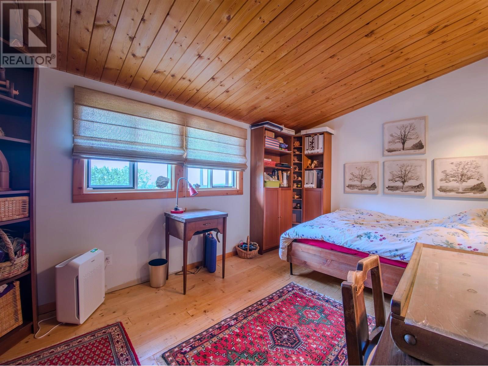 6661 BISS ROAD, Forest Grove