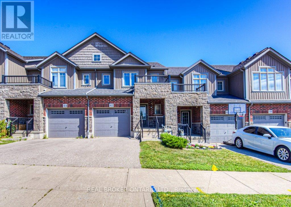Photo 34 of 42 Eliza Avenue, Kitchener ON