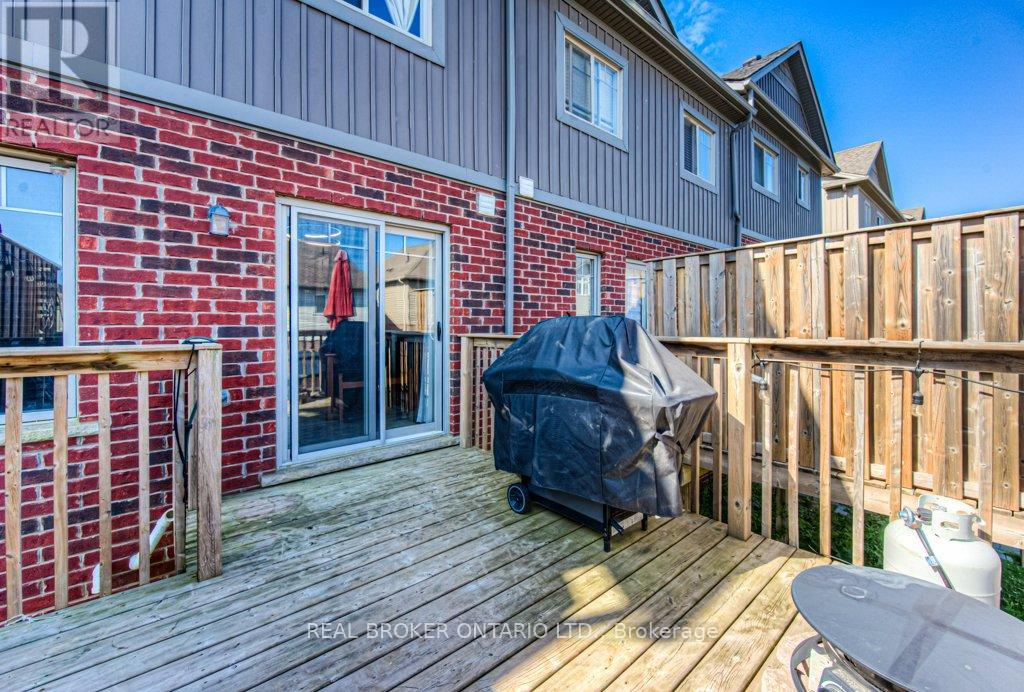 Photo 16 of 42 Eliza Avenue, Kitchener ON