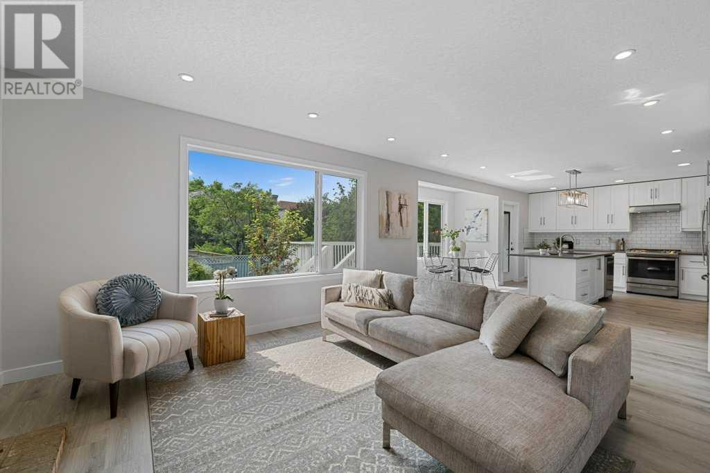 Single Family House for Sale in  Mckenzie Lake Manor SE McKenzie Lake Calgary 