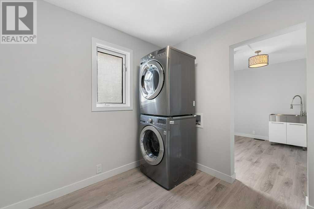Single Family House for Sale in  Mckenzie Lake Manor SE McKenzie Lake Calgary 