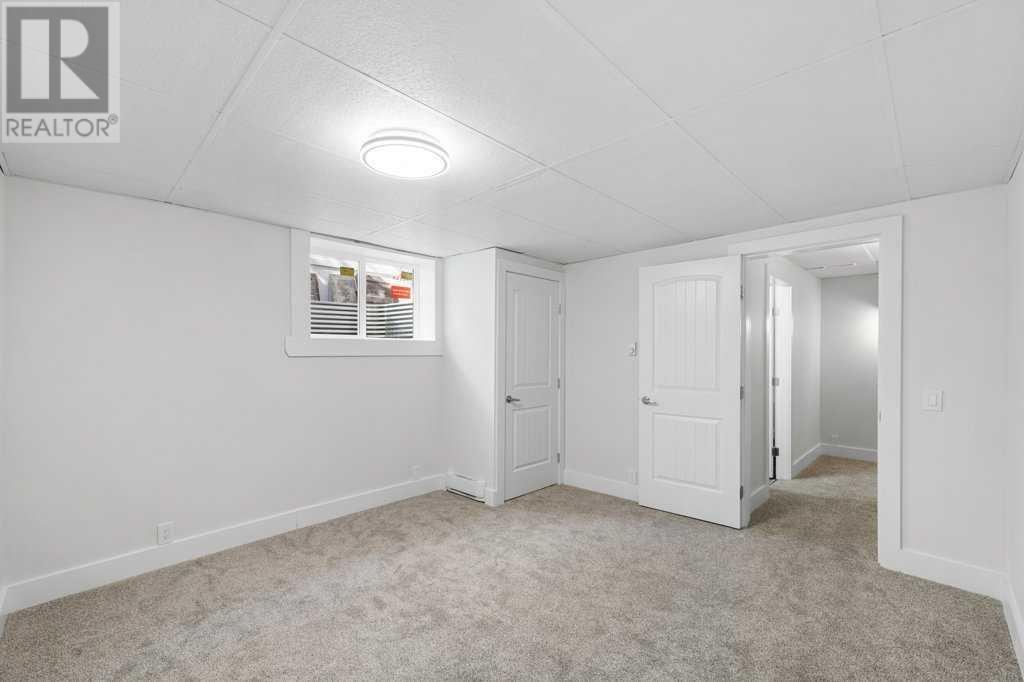 Single Family House for Sale in  Mckenzie Lake Manor SE McKenzie Lake Calgary 