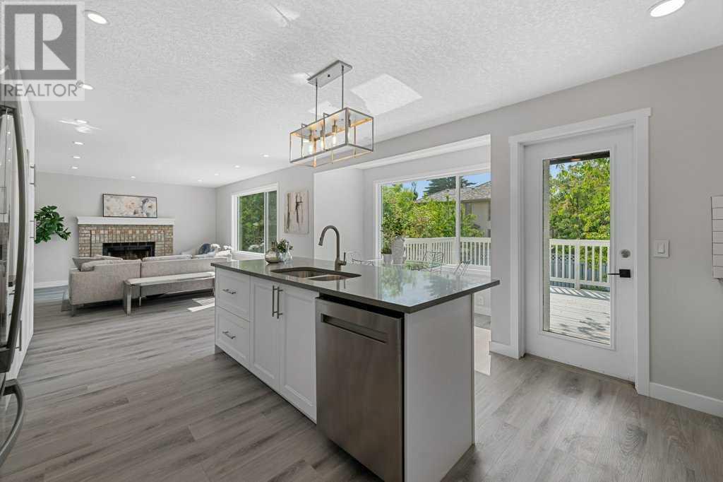 Single Family House for Sale in  Mckenzie Lake Manor SE McKenzie Lake Calgary 