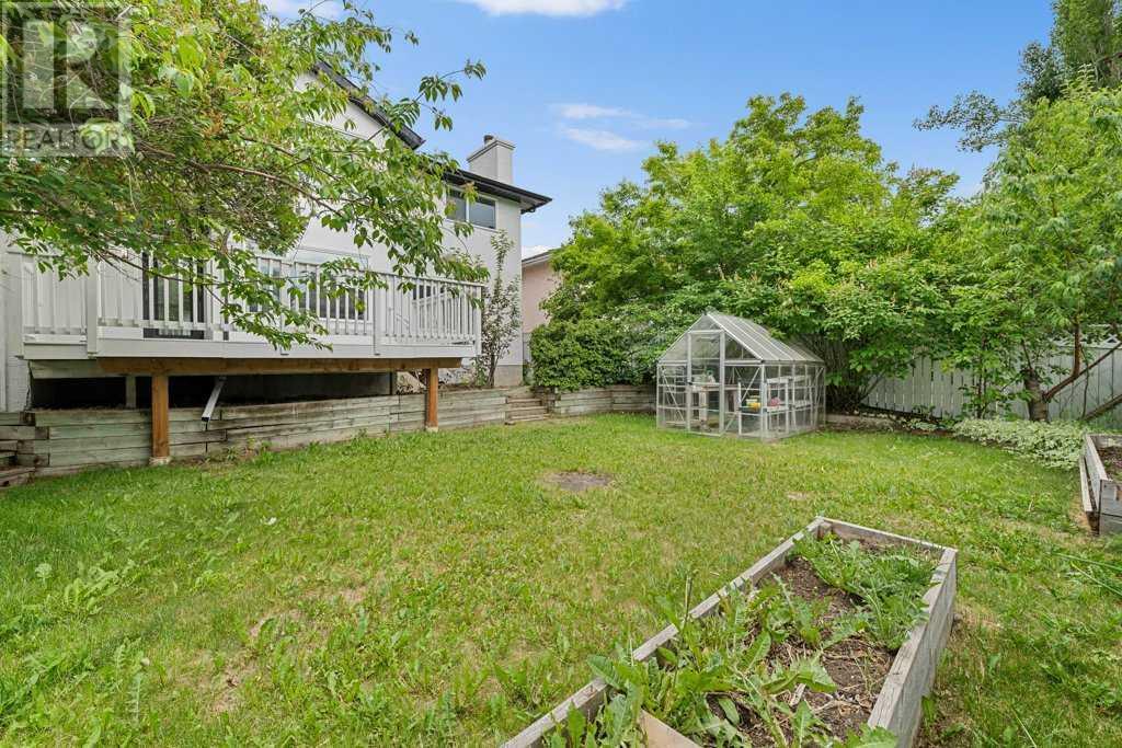 Single Family House for Sale in  Mckenzie Lake Manor SE McKenzie Lake Calgary 