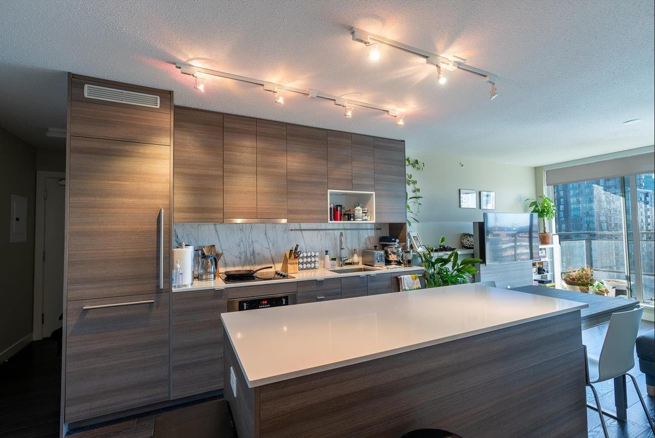 Photo 5 of 2612 13398 104 Avenue, Surrey BC