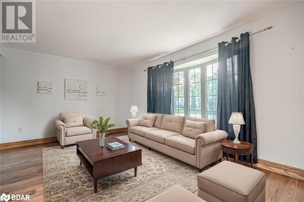Photo 24 of 211 Phillips Street, Barrie ON