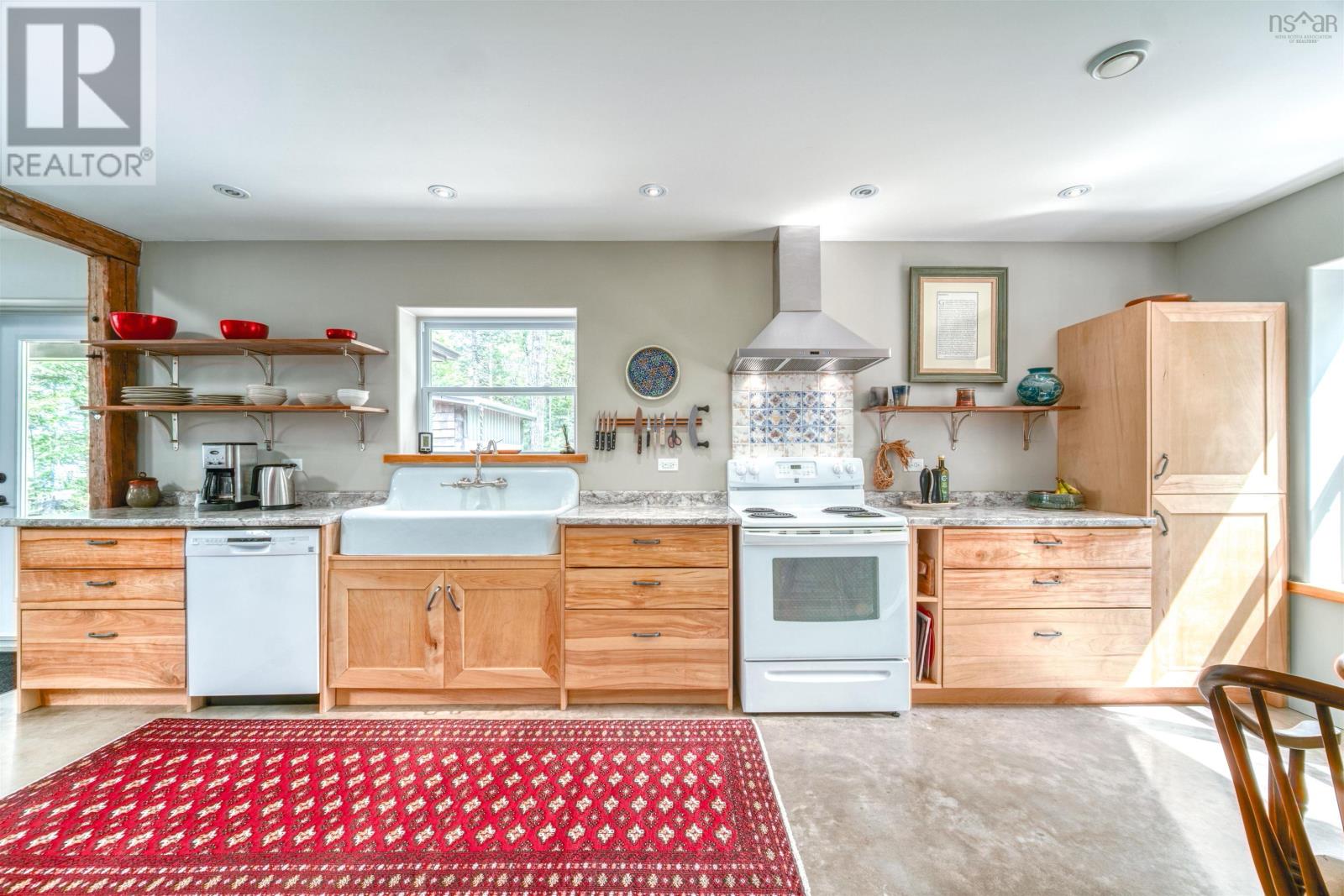 Single Family House 2 Level for Sale in  Kill Dog Cove Road Parkdale 