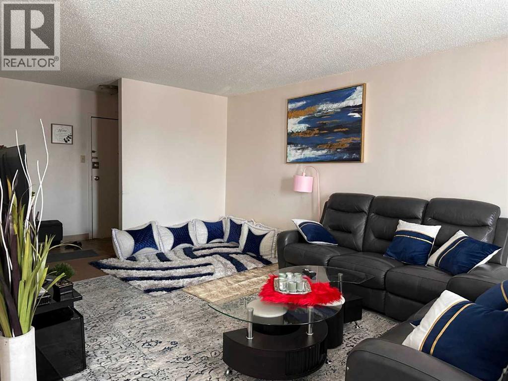 13 Clearwater Crescent, Fort McMurray
