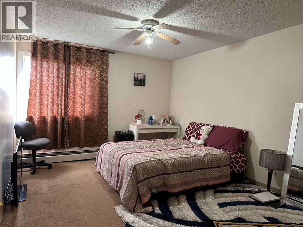 13 Clearwater Crescent, Fort McMurray