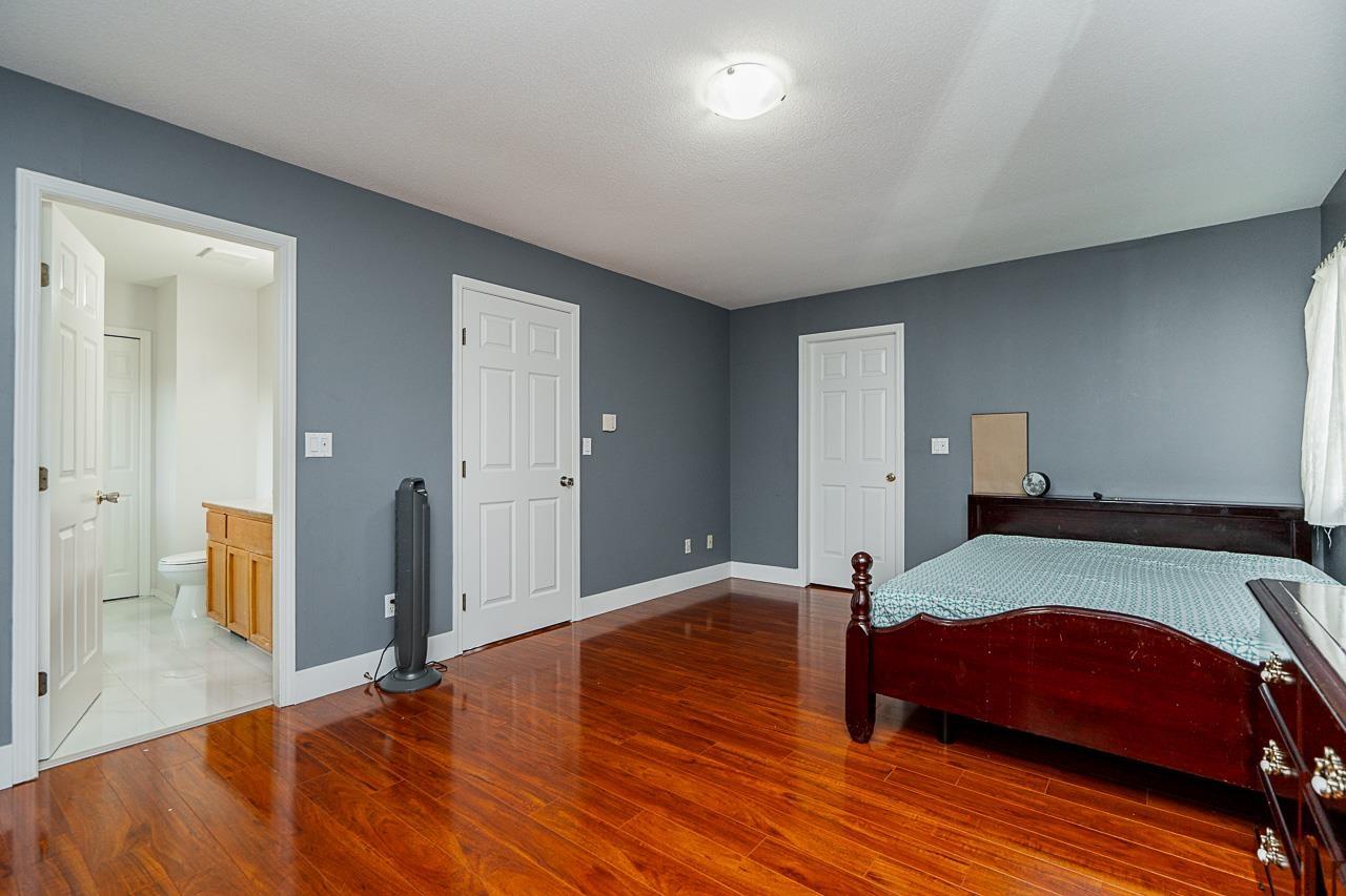 Photo 20 of 16089 80 Avenue, Surrey BC